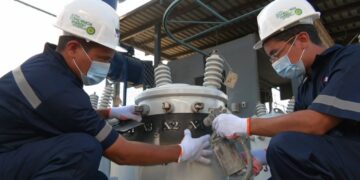 Tras terremoto, el sistema eléctrico recuperó el 96% en La Guaira en apenas 10 días