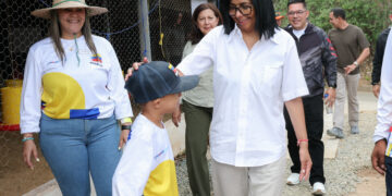 (+Fotos) Presidenta Delcy Rodríguez inaugura complejo agropecuario en Caricuao para abastecer a más de 5.000 familias