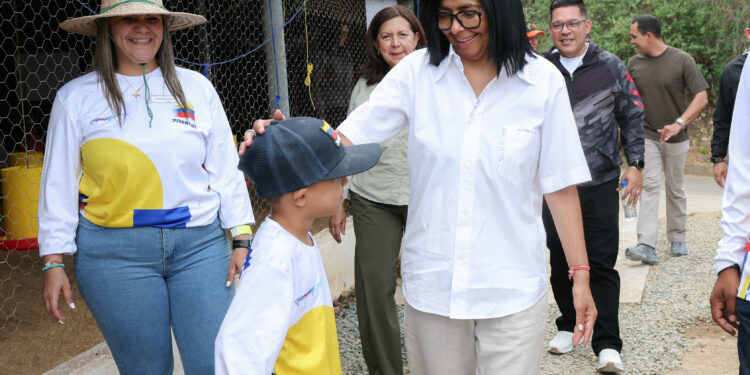 (+Fotos) Presidenta Delcy Rodríguez inaugura complejo agropecuario en Caricuao para abastecer a más de 5.000 familias