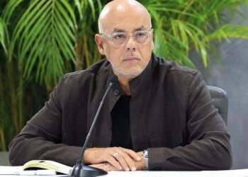 Más de 1.500 personas trabajan las 24 horas del día en Ciudad Caribia, donde se construyen más de 800 viviendas unifamiliares