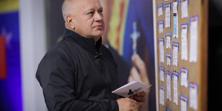 Cabello anuncia despliegue del PSUV este fin de semana para debatir sobre el servicio eléctrico en las comunidades