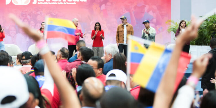 Presidenta Delcy Rodríguez enaltece el rol de la juventud en el 18° Aniversario de la JPSUV 1 Presidenta Delcy Rodríguez enaltece el rol de la juventud en el 18° Aniversario de la JPSUV