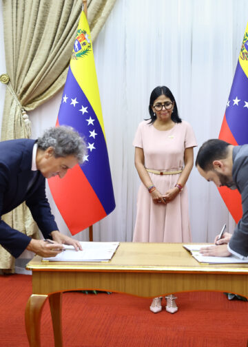 Periódico de la Patria y Multiplataforma Digital 25 Venezuela y la multinacional TotalEnergies firman memorando de entendimiento para fortalecer la cooperación energética
