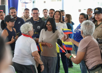 Gobierno Nacional entrega 1.476 viviendas rehabilitadas tras los sismos del 24 de junio como parte del Plan Venezuela Renace 4 Gobierno Nacional entrega 1.476 viviendas rehabilitadas tras los sismos del 24 de junio como parte del Plan Venezuela Renace