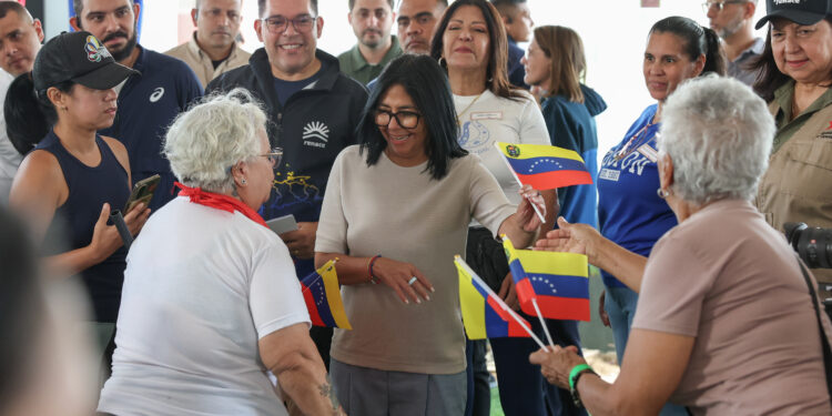 Gobierno Nacional entrega 1.476 viviendas rehabilitadas tras los sismos del 24 de junio como parte del Plan Venezuela Renace