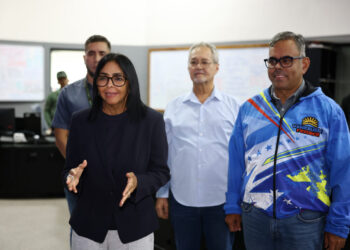 Presidenta Delcy Rodríguez evalúa situación del Sistema Eléctrico Nacional ante altas temperaturas 6 Presidenta Delcy Rodríguez evalúa situación del Sistema Eléctrico Nacional ante altas temperaturas