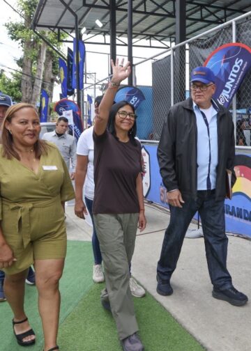 Presidenta Delcy Rodríguez constató avances comunales en El Gran San Blas de Petare