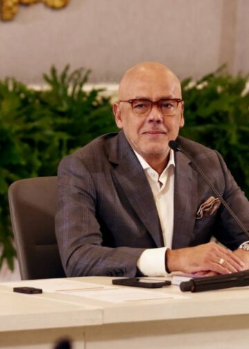 Periódico de la Patria y Multiplataforma Digital 26 Jorge Rodríguez anuncia la culminación del segundo día de conversacione y acuerdos con la AN 2015