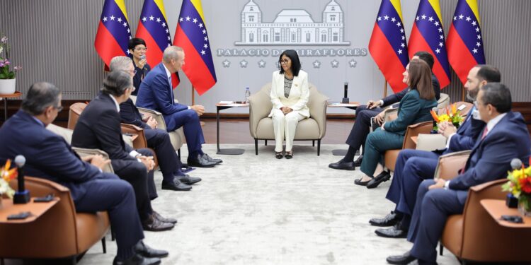 Presidenta Delcy Rodríguez recibe a la directiva global de la italiana Eni para fortalecer la cooperación energética