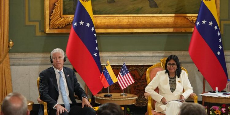 Presidenta Delcy Rodríguez y el secretario de Energía de EEUU evalúan inversiones estratégicas en hidrocarburos desde Miraflores 1 Presidenta Delcy Rodríguez y el secretario de Energía de EEUU evalúan inversiones estratégicas en hidrocarburos desde Miraflores