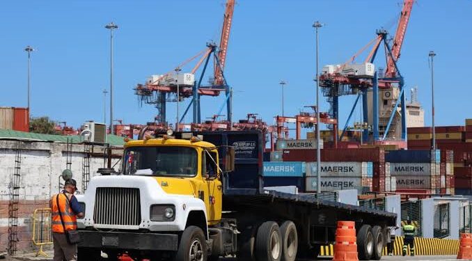 Bolipuertos inicia jornada especial de registro para el transporte de carga en La Guaira