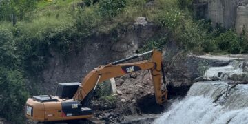 Inspeccionan la reactivación de los trabajos en el Puente Yacural del estado Lara