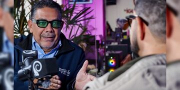 William Castillo aplaudió avances en la recuperación del SEN durante entrevista en el programa “Villa-Política”