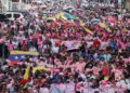 “La Venezuela guerrera es la Venezuela mujer”: Presidenta Delcy Rodríguez respalda marcha por la salud y la paz en el Mes Rosa