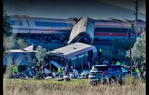 España declara luto nacional tras catastrófico choque de trenes en Toledo