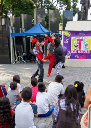 Tequeños disfrutaron del teatro en los espacios públicos de la ciudad durante segundo día del Festival