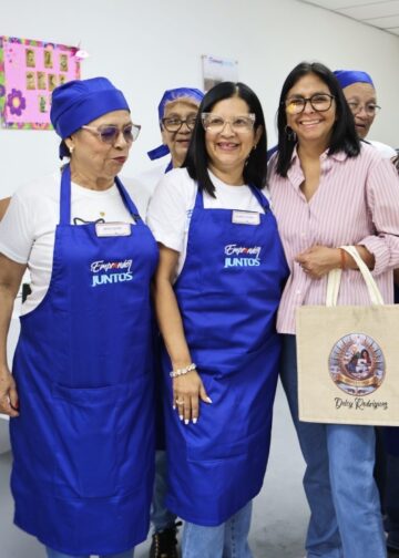 Presidenta Delcy Rodríguez destaca el impulso de la economía comunal