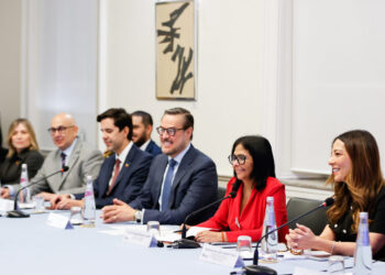 Jefa de Estado venezolano sostiene encuentro protocolar con la Organización Internacional Ítalo-Latinoamericana (IILA) en Roma