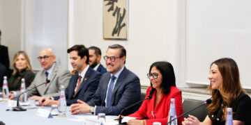 Jefa de Estado venezolano sostiene encuentro protocolar con la Organización Internacional Ítalo-Latinoamericana (IILA) en Roma