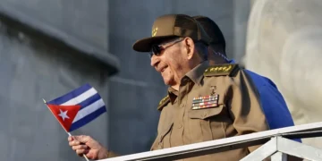 PSUV rechaza orden de arresto contra Raúl Castro