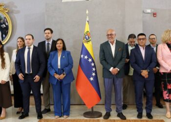 Concluye tercera ronda de diálogo entre el Gobierno y la Asamblea Nacional del 2015