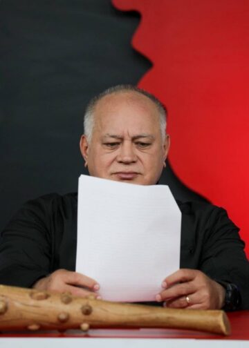 Cabello califica a la oposición extremista de «manipuladora y mentirosa»