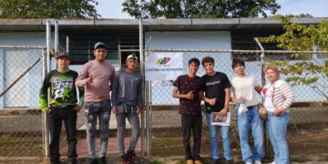 Consulta Popular Nacional se desarrolla con amplia participación y gran civismo en todo el territorio venezolano