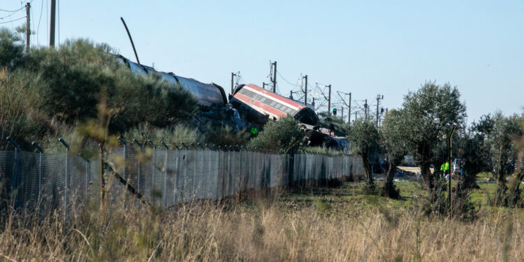 Al menos 50 muertos y 179 heridos tras la colisión de dos trenes de alta velocidad en Urda (Toledo)
