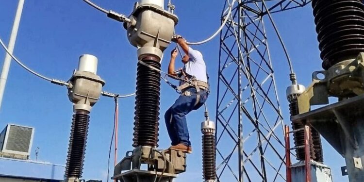 Comunicado: Corpoelec ejecutará traslado de autotransformador este martes 6 de octubre hacia la subestación El Furrial