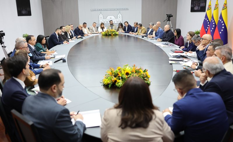 Presidenta Delcy Rodríguez encabeza reunión del Consejo de Vicepresidentes Sectoriales y Ministros 9 JC L0382 1