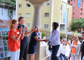 Jefa de Estado anunció entrega de 91 financiamientos a juntas de condominio afectadas por los sismos