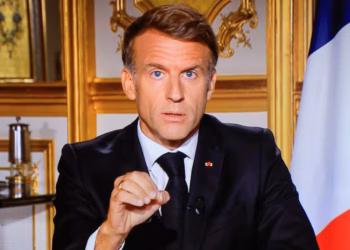 Emmanuel Macron promete castigo severo contra quienes "buscaron derribar la República" en Francia 4 Emmanuel Macron promete castigo severo contra quienes «buscaron derribar la República» en Francia