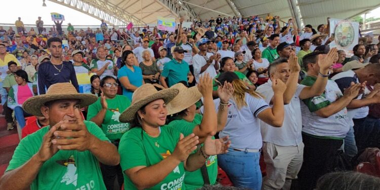 Soberanía alimentaria: 822 productores de Portuguesa reciben títulos sobre 10.996 hectáreas 1 Soberanía alimentaria: 822 productores de Portuguesa reciben títulos sobre 10.996 hectáreas
