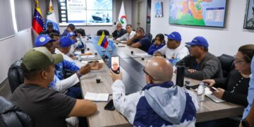 MinPesca y fuerza sindical pesquera de Sucre acuerdan plan de acción estratégico