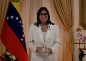 Presidenta instruye a cuerpos de seguridad: "Ninguna persona será detenida sin orden judicial" 8 Presidenta instruye a cuerpos de seguridad: «Ninguna persona será detenida sin orden judicial»