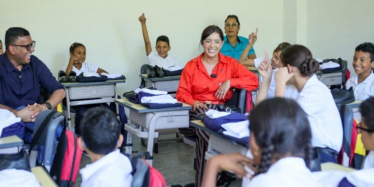 E.B.E «Abigail Lozano» reabrió sus puertas para alegría de más 400 niños