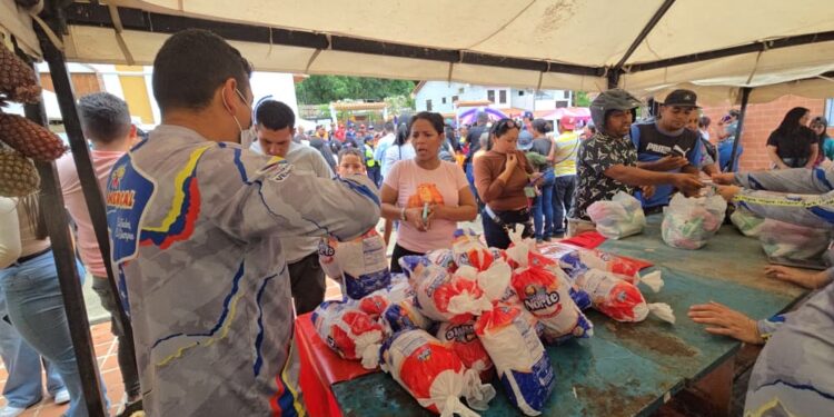 Gobierno bolivariano desplegó jornada integral en el municipio Sucre