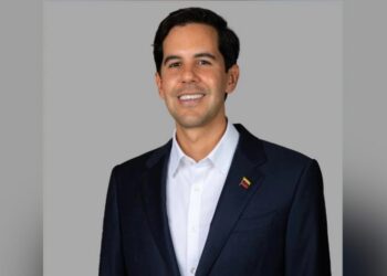 Oliver Blanco es designado como nuevo canciller de Venezuela