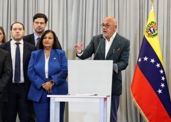 Jorge Rodríguez ratifica que Venezuela controla la totalidad de los recursos provenientes de la venta de petróleo