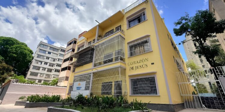 Plan Venezuela Renace despliega equipos en Caracas para rehabilitar espacios urbanos afectados por los sismos del 24 de junio