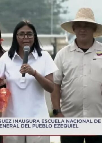 Periódico de la Patria y Multiplataforma Digital 27 Presidenta Delcy Rodríguez: «Nosotros no estamos aquí por el poder, estamos para servir al pueblo»
